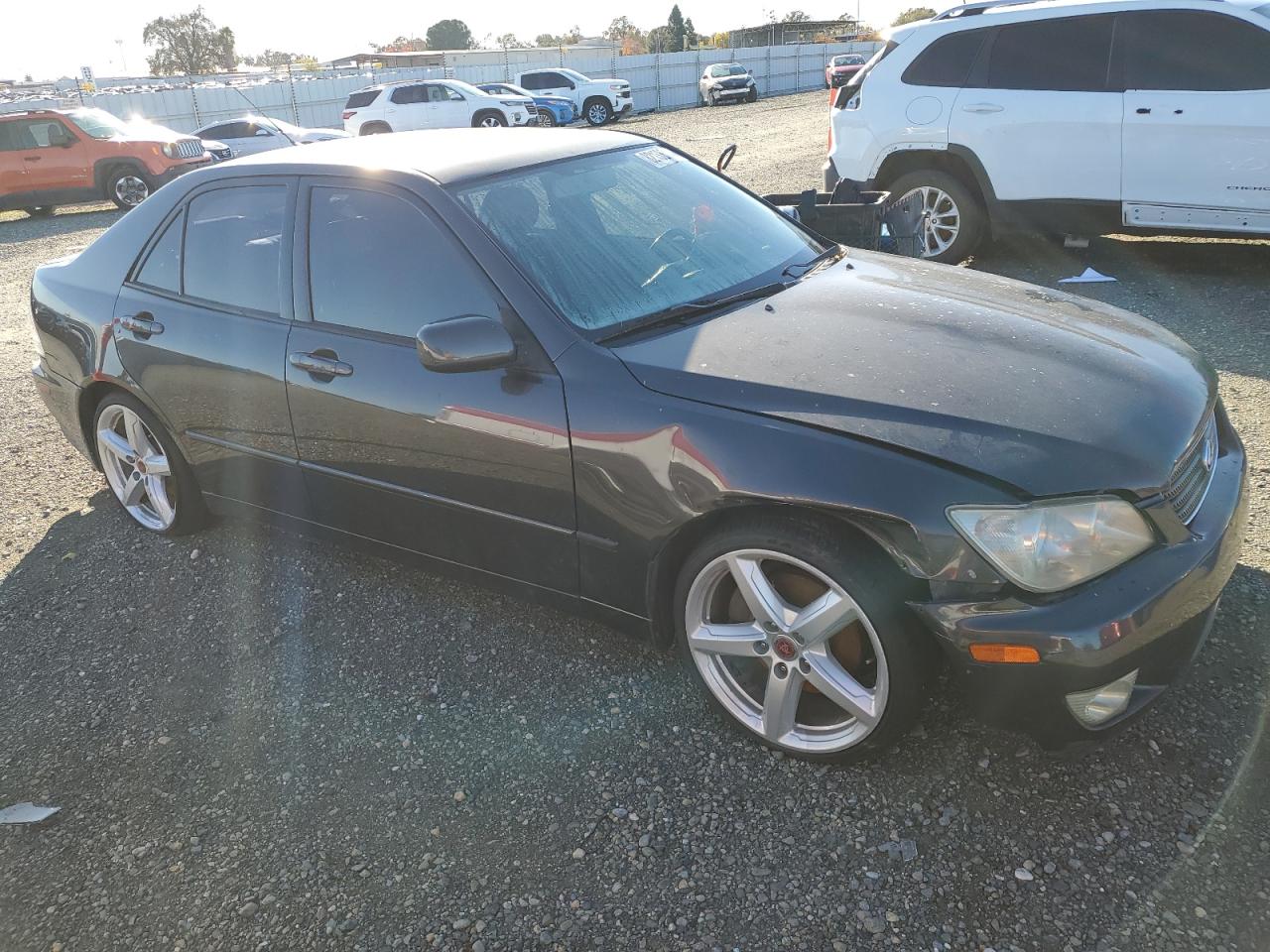 Lot #3009209274 2001 LEXUS IS 300