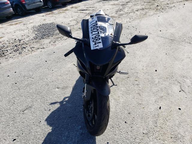 YAMAHA YZFR7 2024 black  gas JYARM38EXRA012849 photo #3