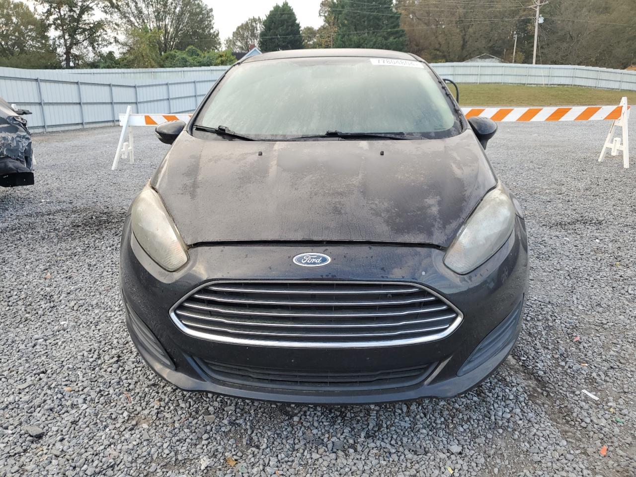 Lot #2991759195 2015 FORD FIESTA SE