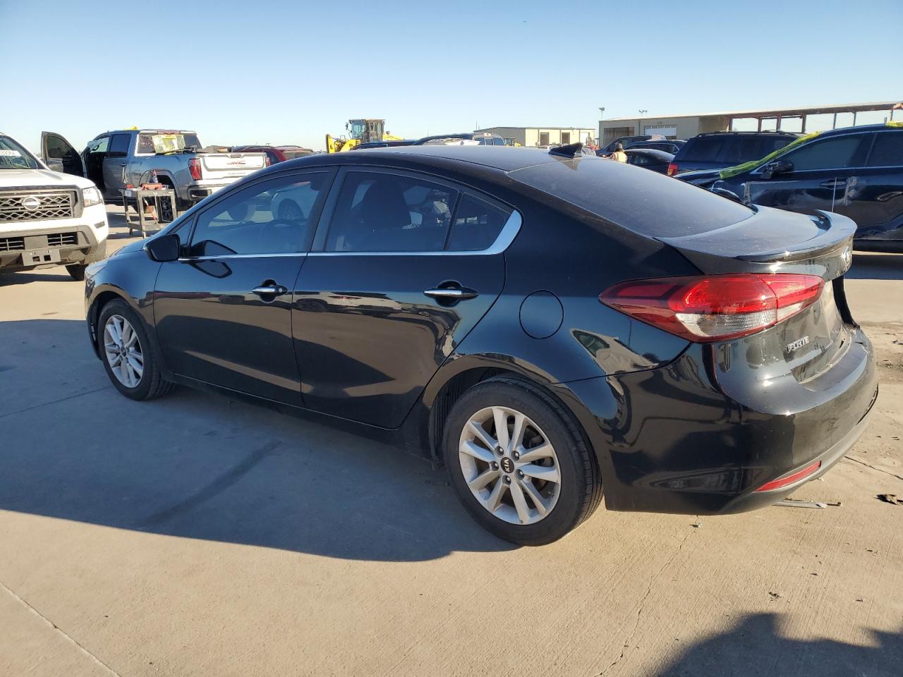 Lot #3021126313 2017 KIA FORTE LX