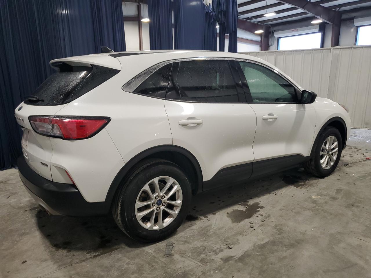 Lot #2972226166 2022 FORD ESCAPE SE