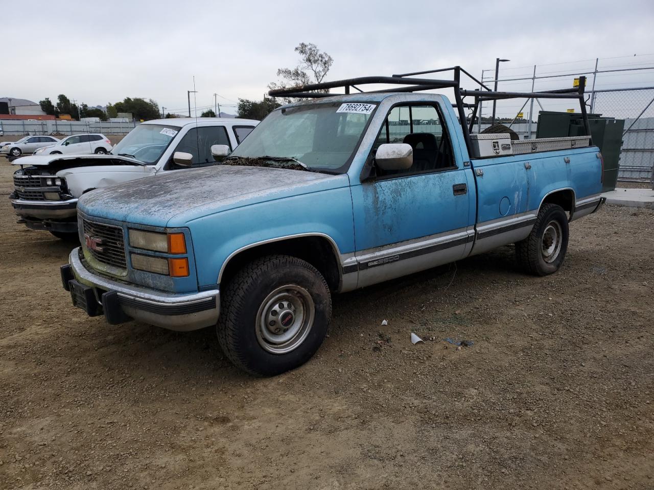 Lot #2994009309 1994 GMC SIERRA C25