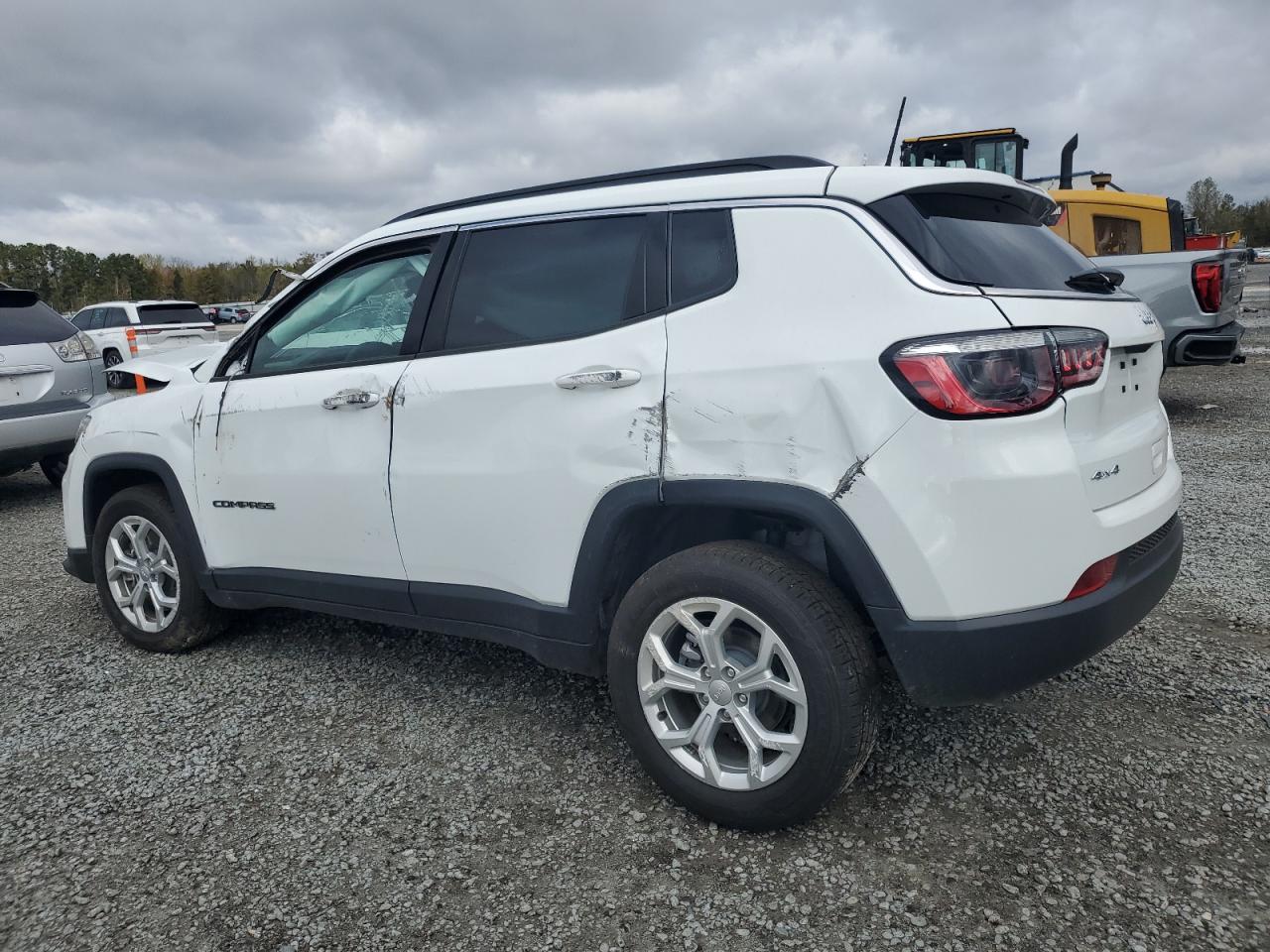 Lot #2991526905 2024 JEEP COMPASS LA