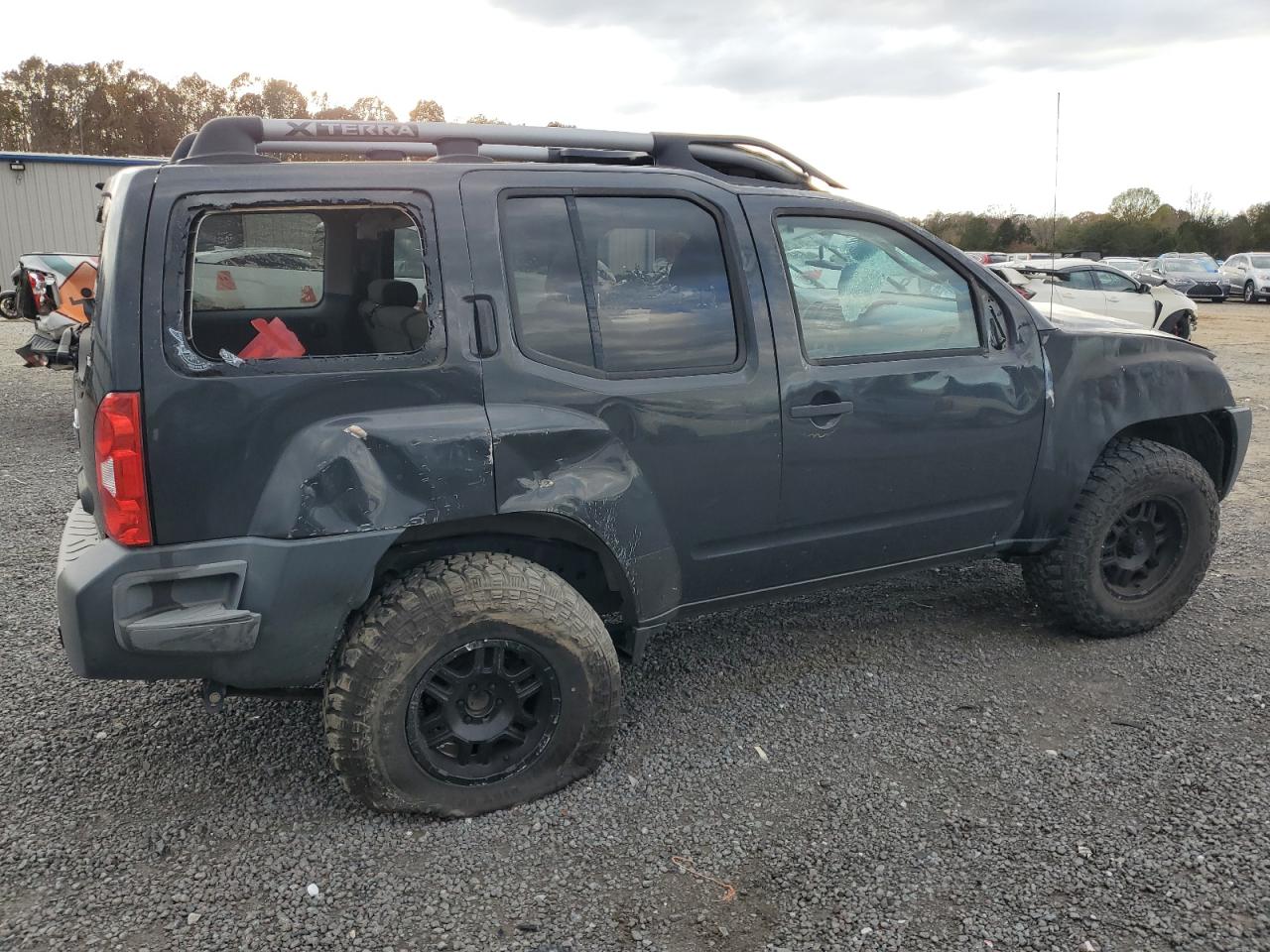 Lot #3037072752 2011 NISSAN XTERRA OFF