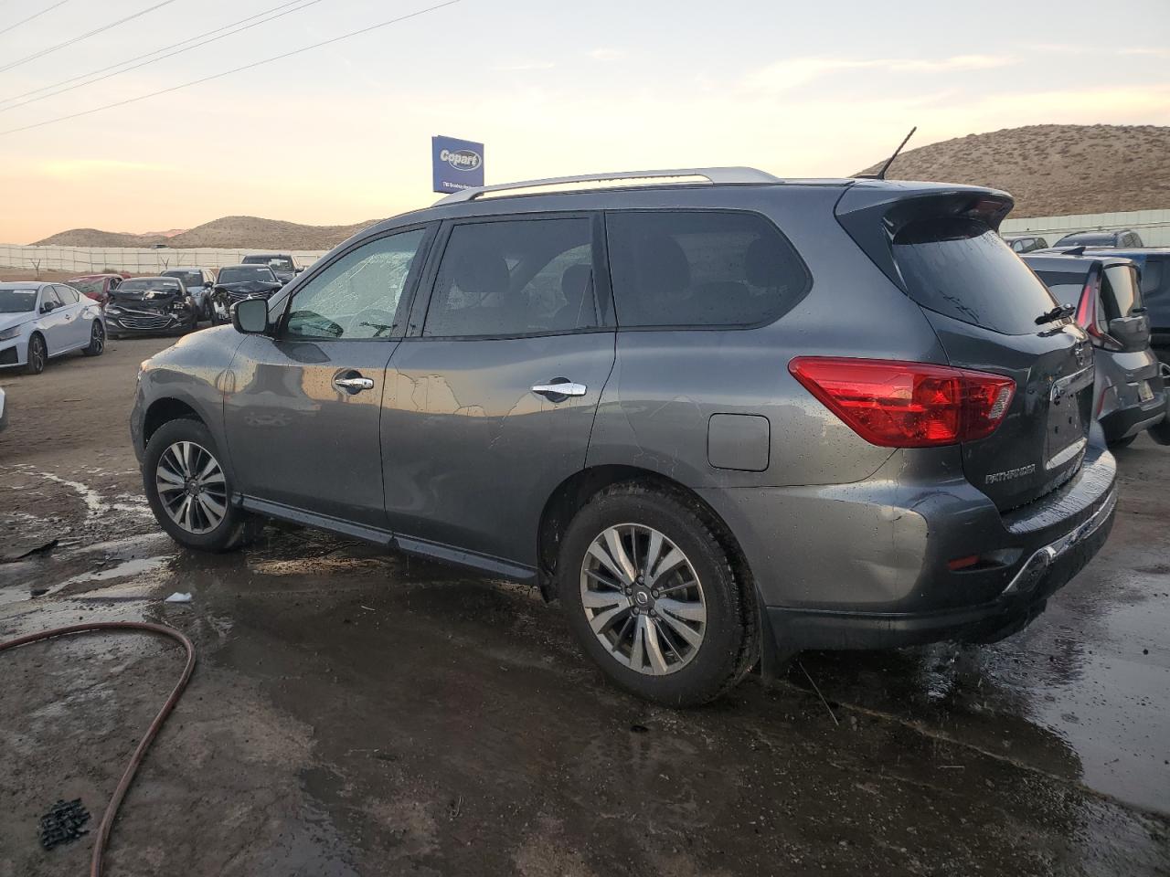 Lot #2974761229 2018 NISSAN PATHFINDER