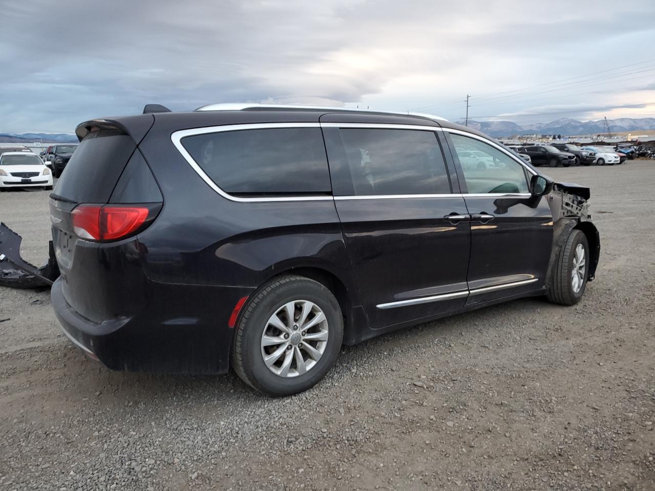 Lot #2977403864 2018 CHRYSLER PACIFICA T