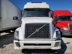 Lot #3024640621 2015 VOLVO VN VNL