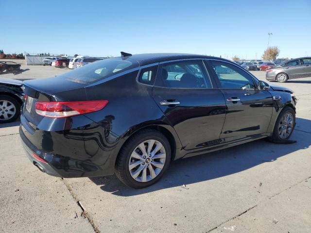 VIN 5XXGT4L33HG133106 2017 KIA OPTIMA no.3