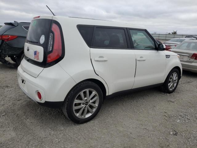 VIN KNDJP3A56K7696059 2019 KIA SOUL no.3