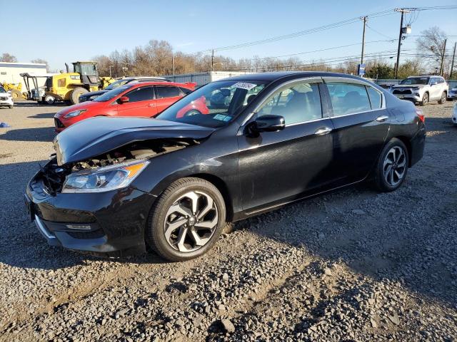 VIN 1HGCR3F88HA034731 2017 HONDA ACCORD no.1