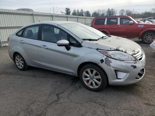 VIN 3FADP4BJ8DM175955 2013 FORD FIESTA no.4