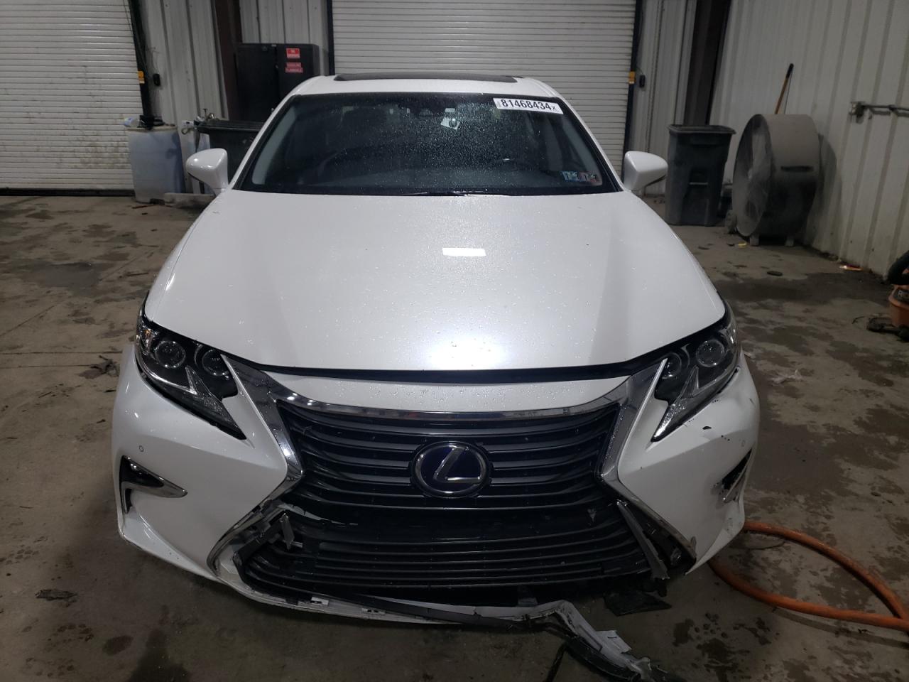 Lot #3048602893 2017 LEXUS ES 300H