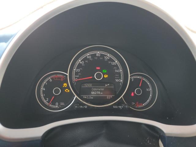 2018 VOLKSWAGEN BEETLE SE 3VWJD7ATXJM709038