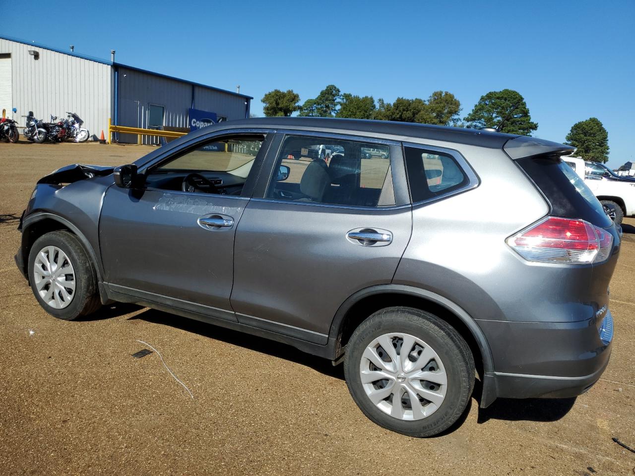 Lot #2988920540 2015 NISSAN ROGUE S