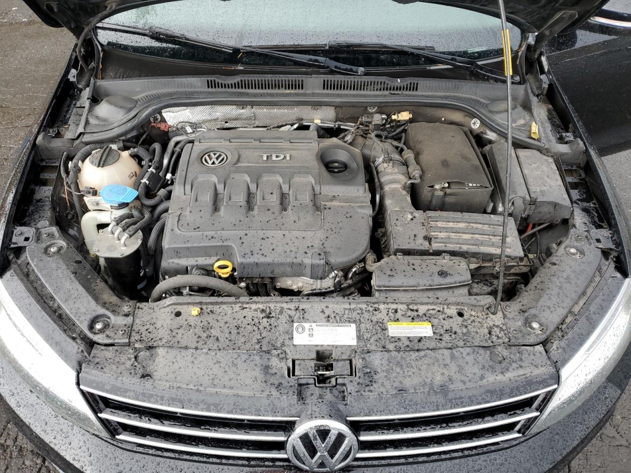 Lot #2960251741 2015 VOLKSWAGEN JETTA TDI