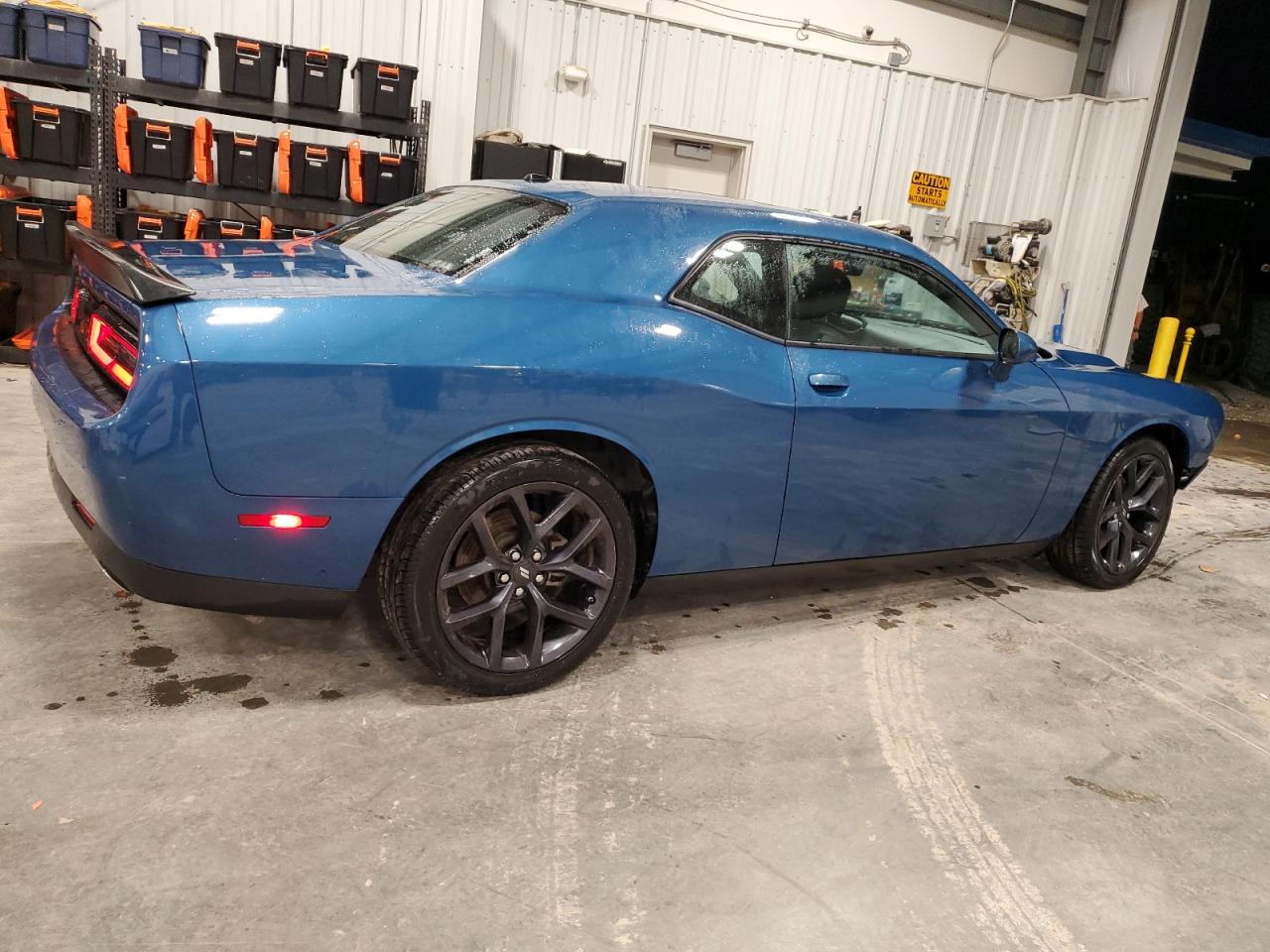 Lot #2988734656 2022 DODGE CHALLENGER