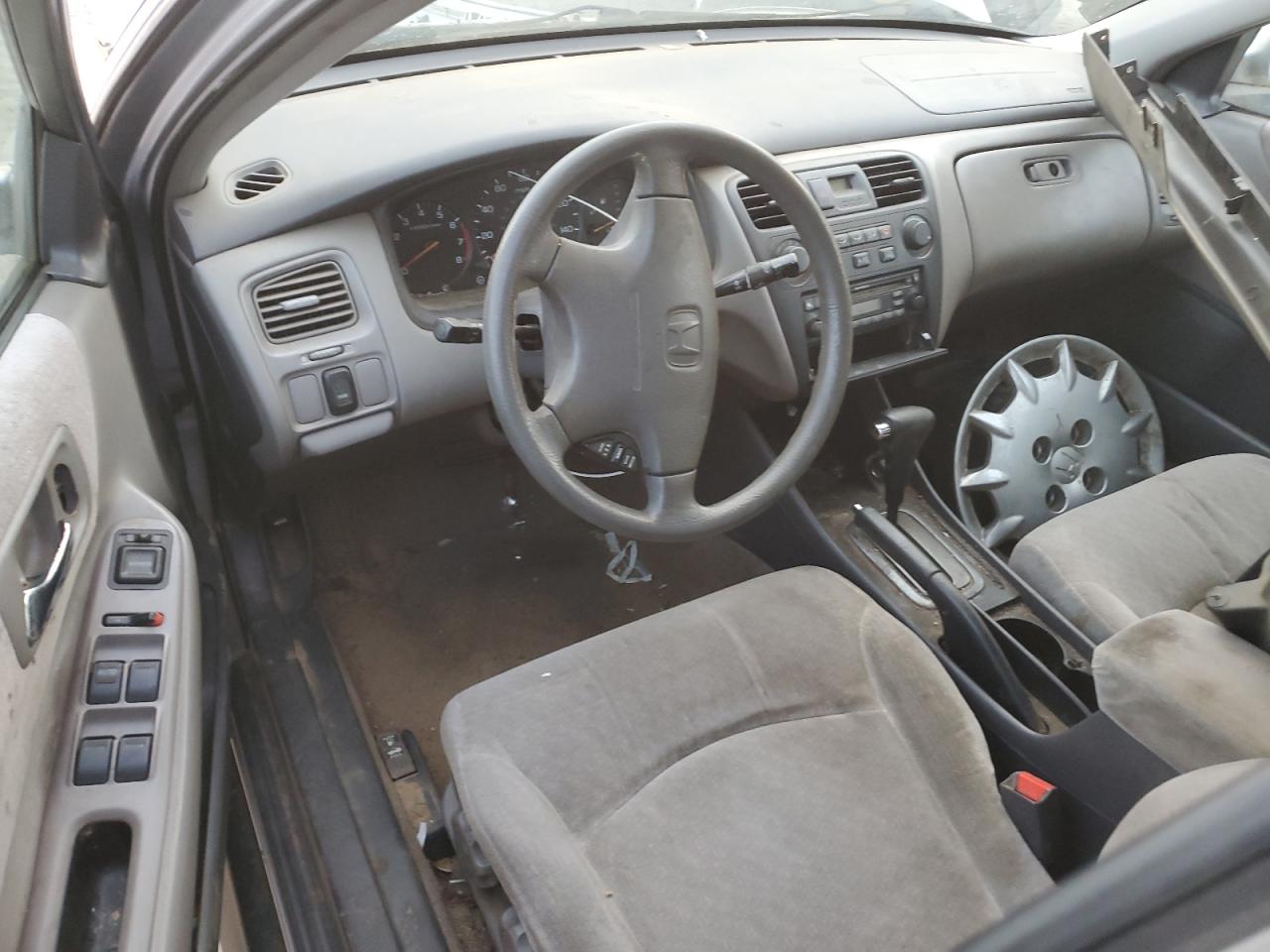 Lot #2986812167 2002 HONDA ACCORD LX