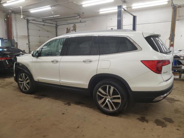2017 HONDA PILOT TOUR - 5FNYF6H96HB044332