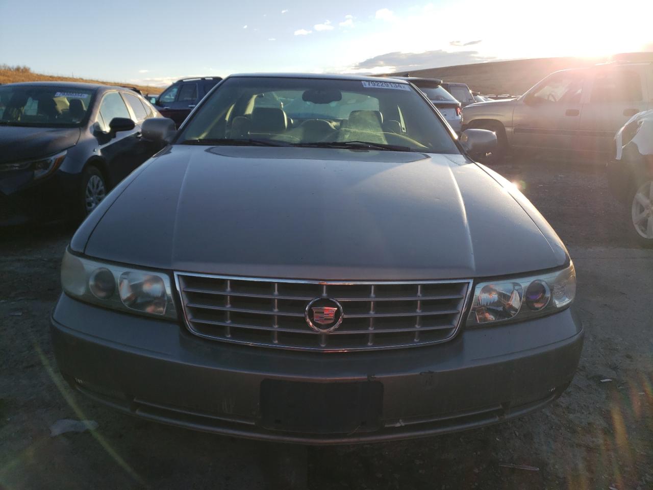 Lot #2957001910 2002 CADILLAC SEVILLE ST