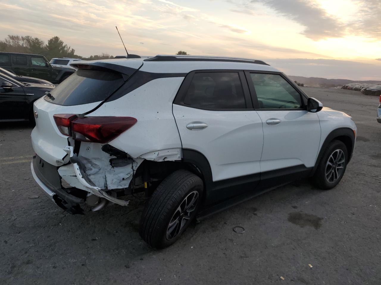 Lot #3033236851 2024 CHEVROLET TRAILBLAZE