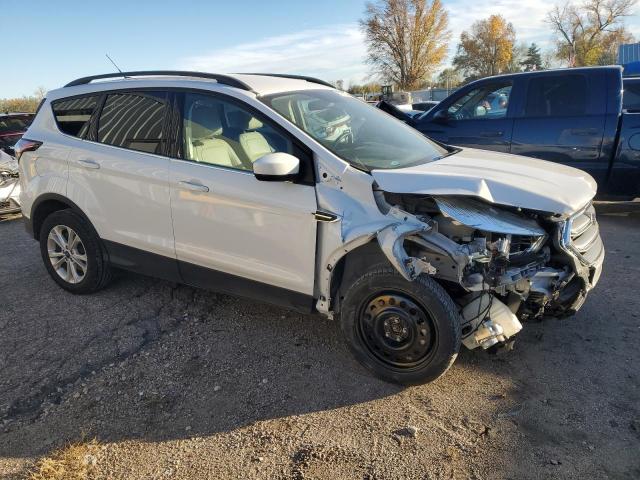 2017 FORD ESCAPE SE - 1FMCU0G94HUD68056