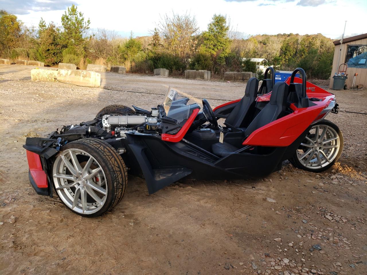 Lot #3034297079 2022 POLARIS SLINGSHOT