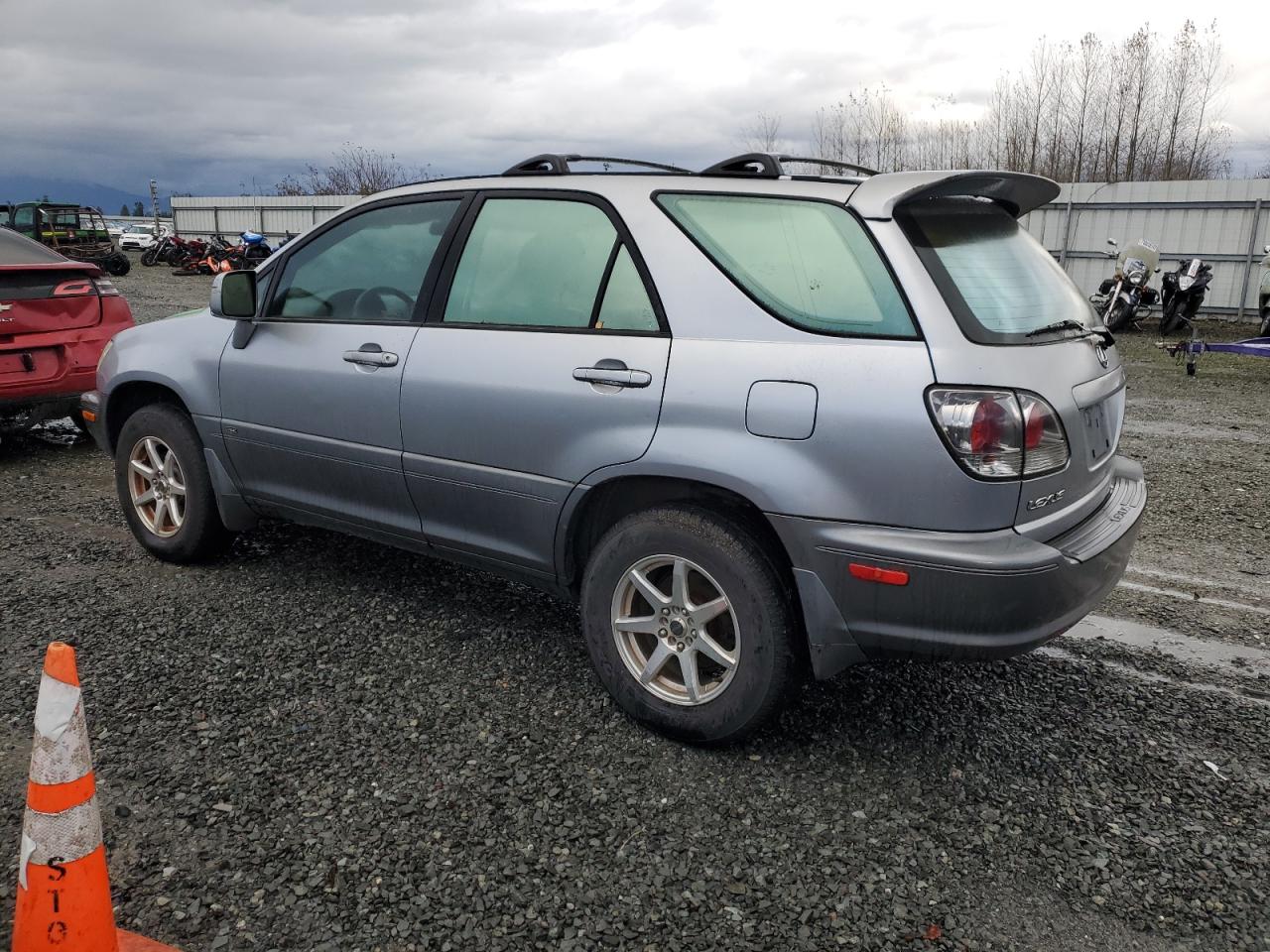 Lot #2974736102 2001 LEXUS RX 300