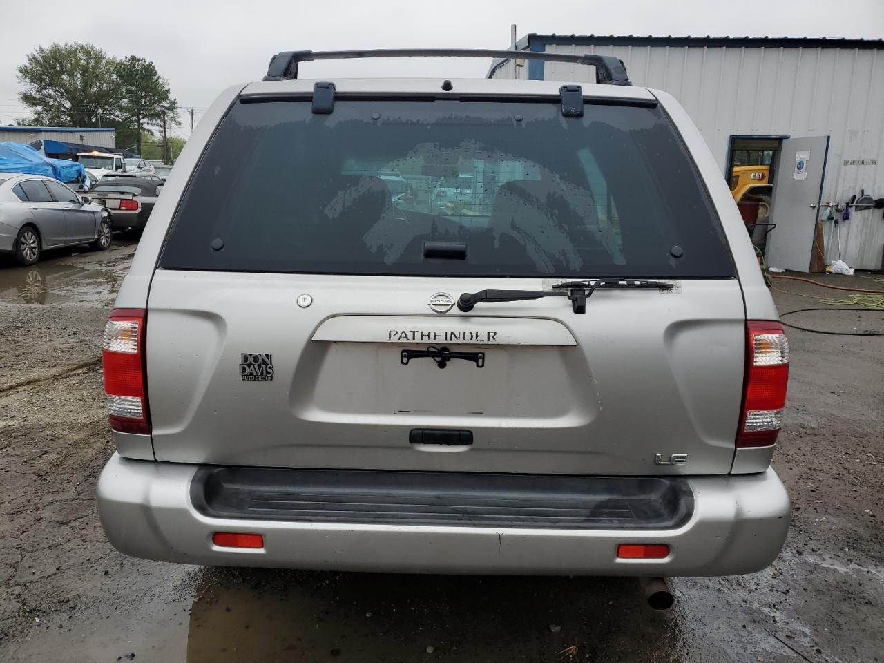 Lot #2979386753 2002 NISSAN PATHFINDER