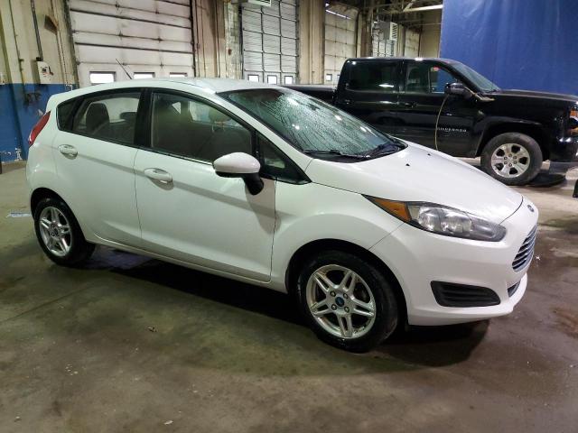 VIN 3FADP4EJ0KM155286 2019 FORD FIESTA no.4