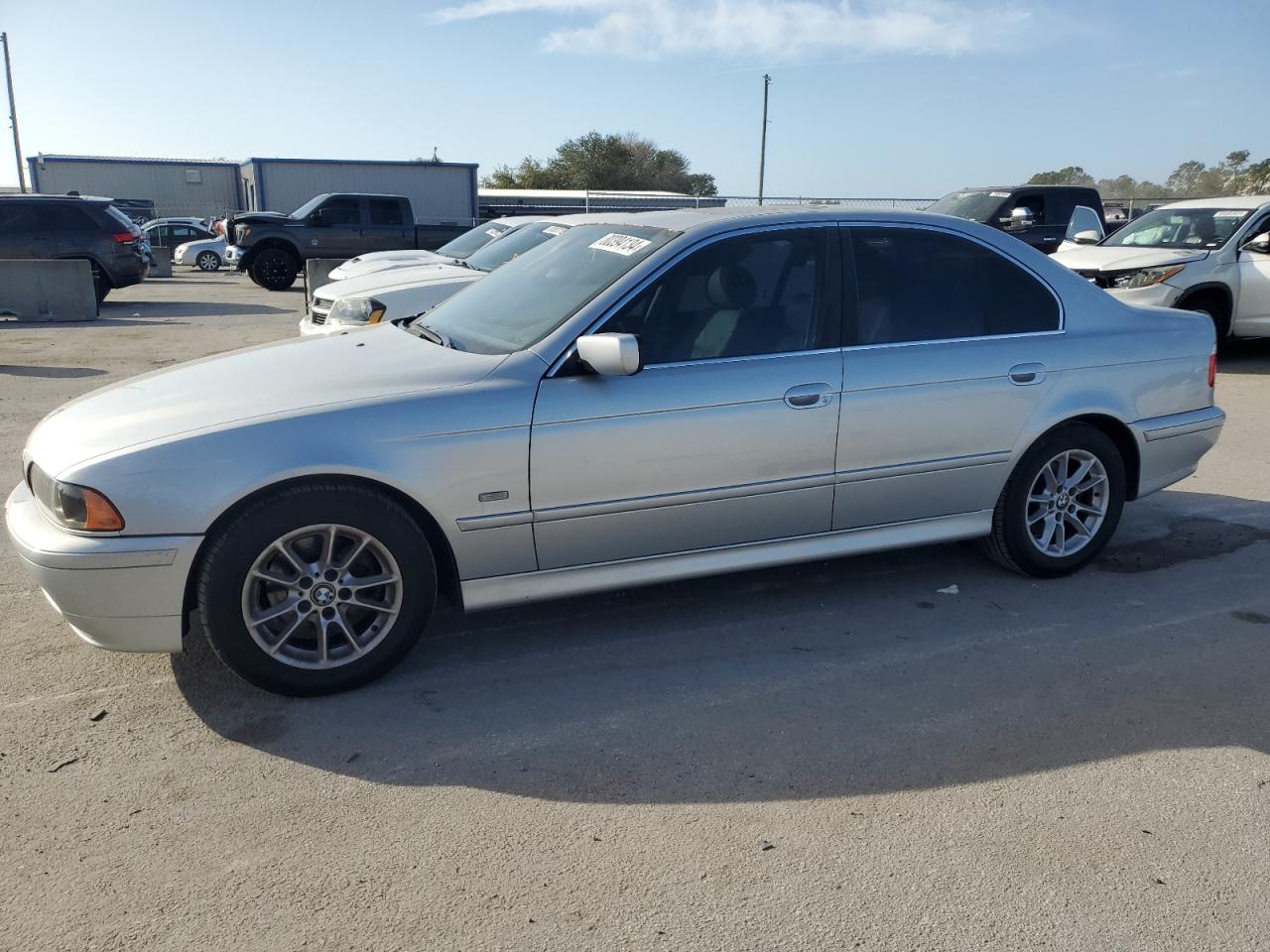 Lot #2993718151 2003 BMW 525 I AUTO