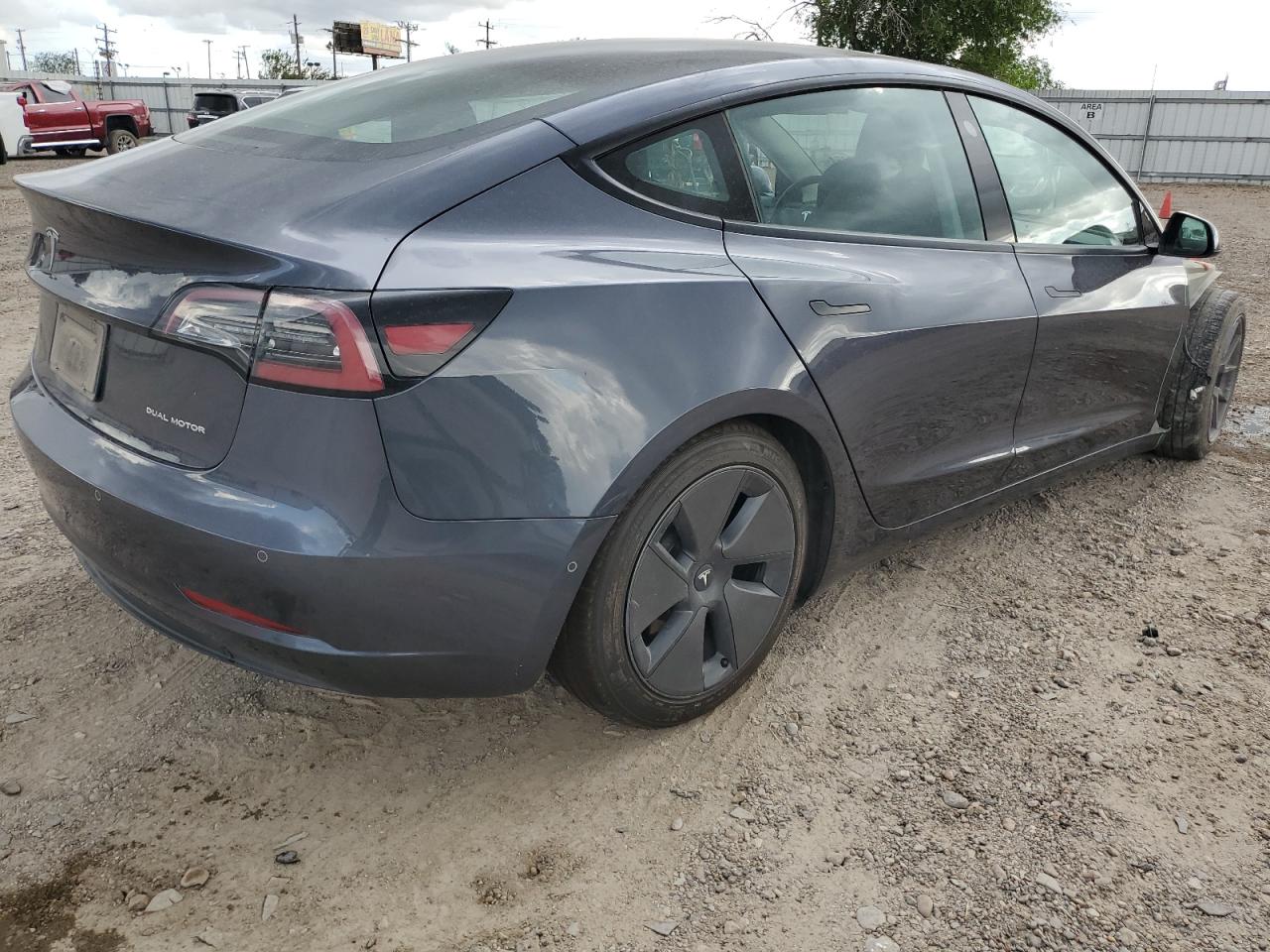 Lot #2989393639 2022 TESLA MODEL 3