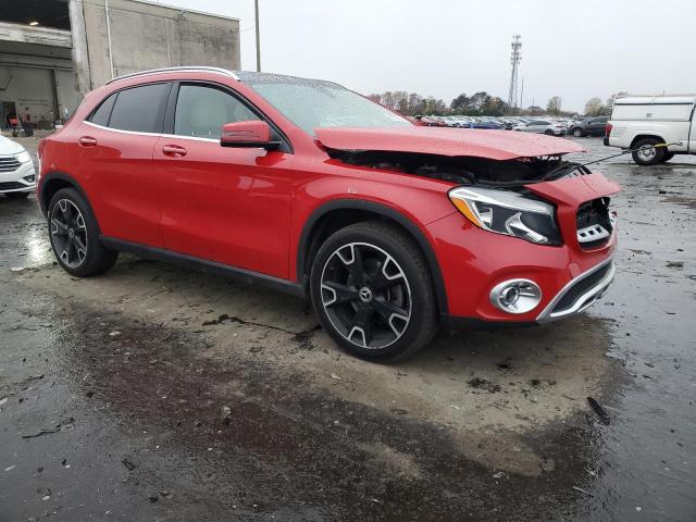 VIN WDCTG4GB6KU016958 2019 MERCEDES-BENZ GLA-CLASS no.4