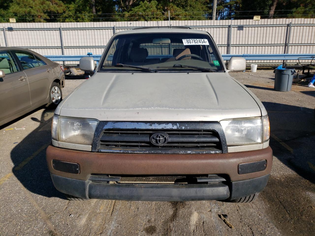 Lot #3021041220 1998 TOYOTA 4RUNNER SR