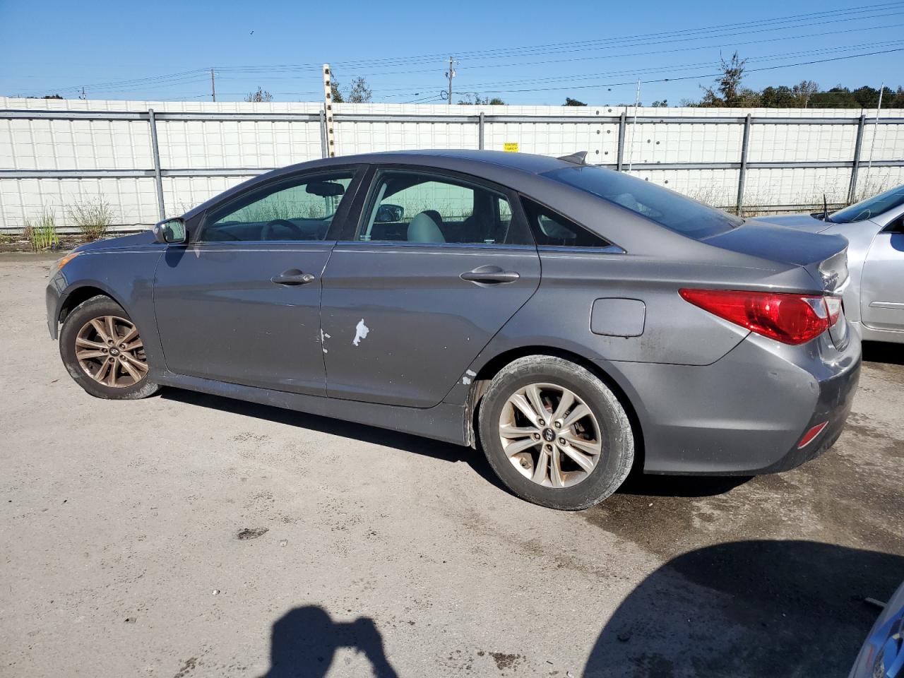 Lot #3024263897 2014 HYUNDAI SONATA GLS