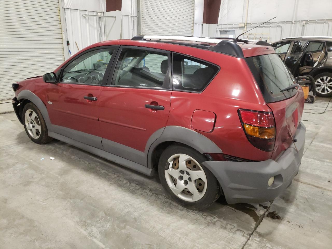 Lot #3027031813 2004 PONTIAC VIBE