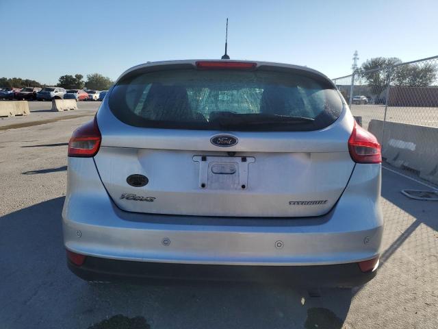 VIN 1FADP3N29HL306378 2017 FORD FOCUS no.6