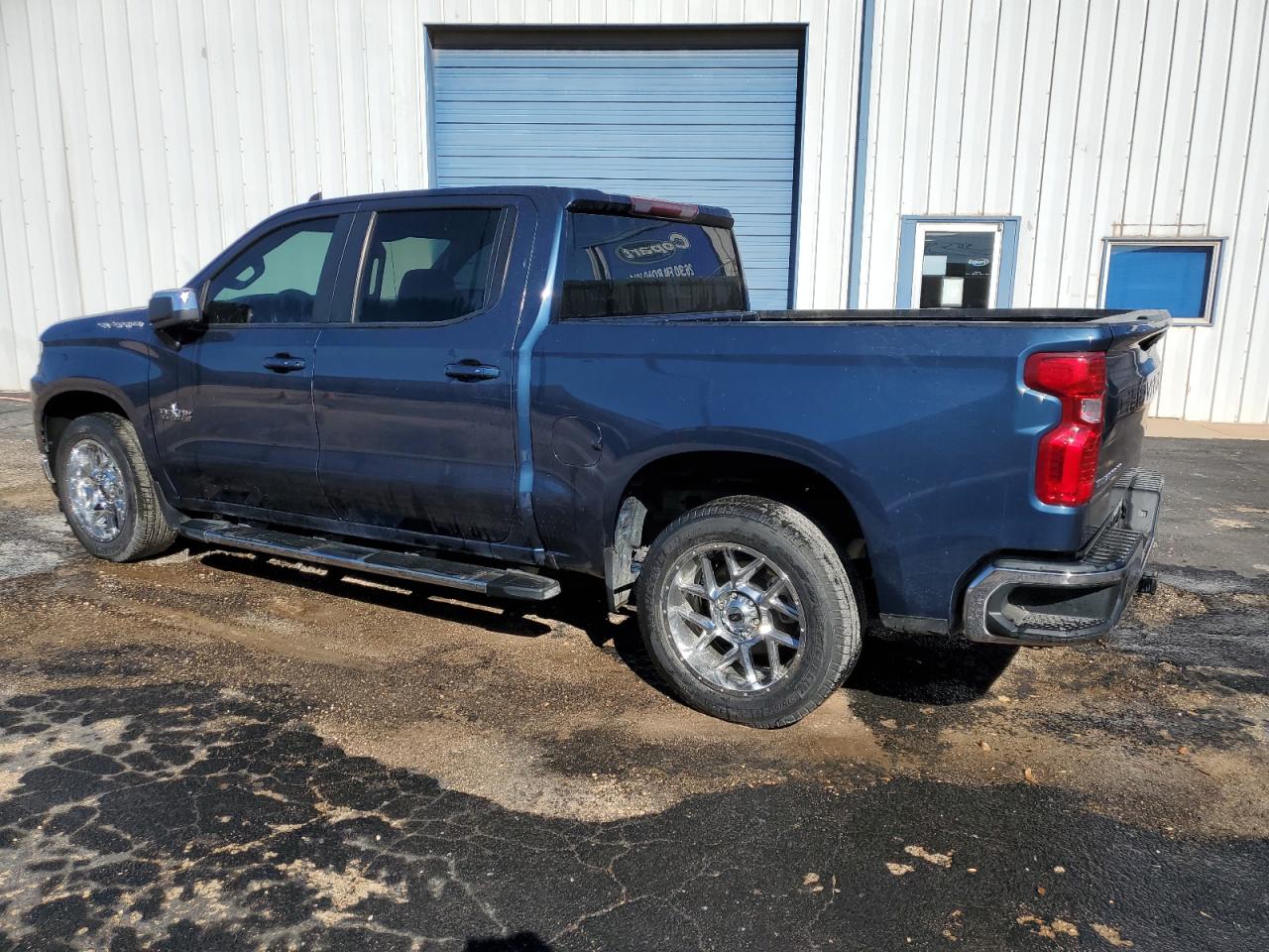 Lot #3029399679 2019 CHEVROLET 1500 SILVE