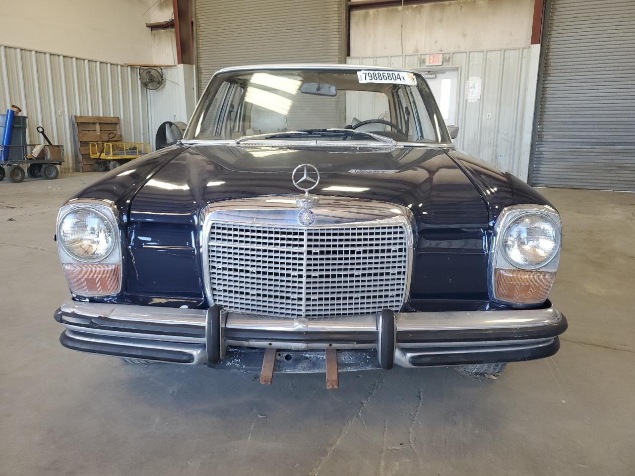 Lot #2976529568 1972 MERCEDES-BENZ 250