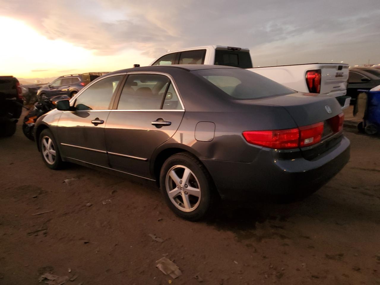 Lot #2996191391 2005 HONDA ACCORD EX