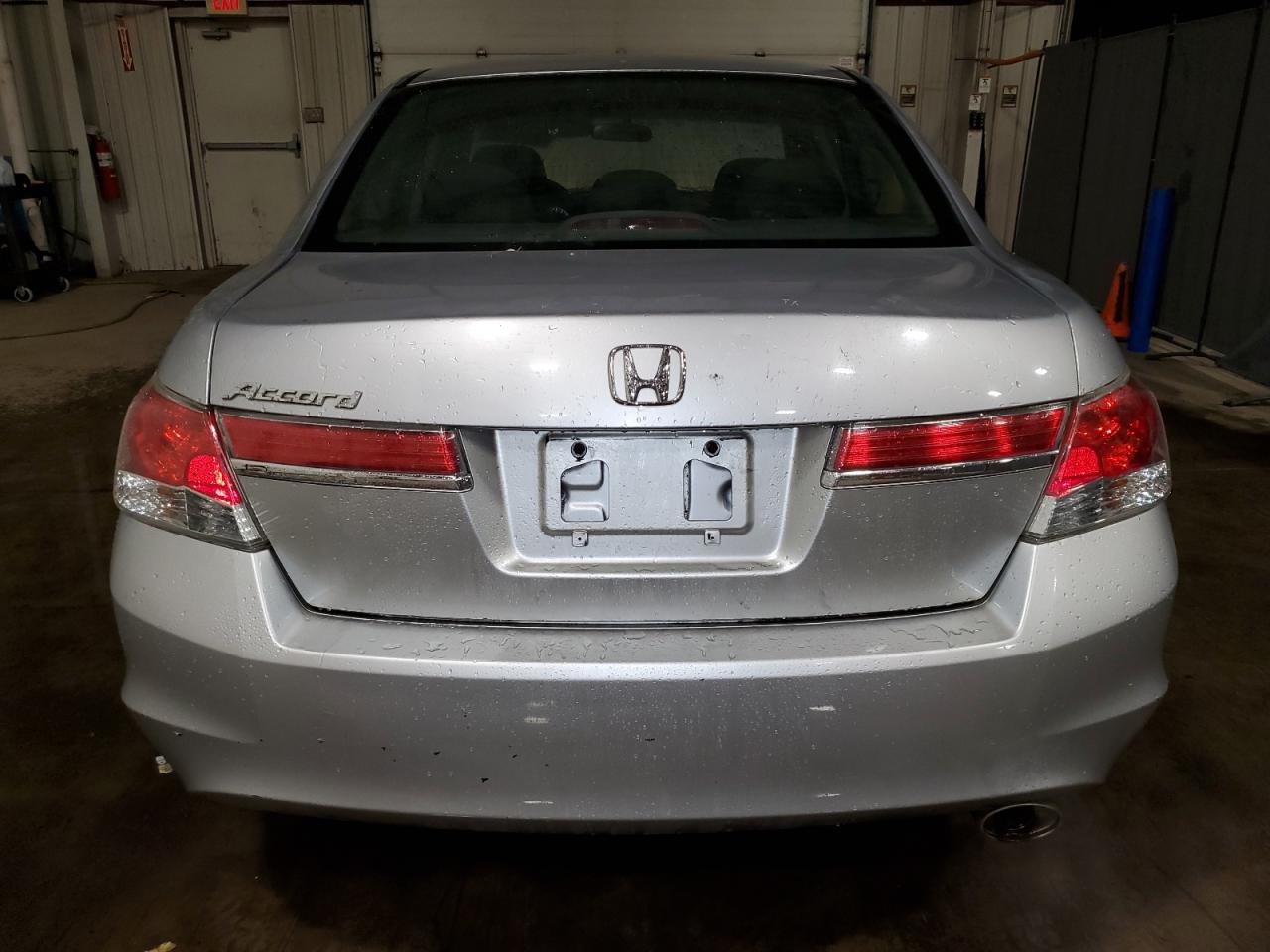 Lot #3045573695 2011 HONDA ACCORD EX