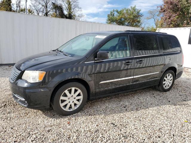 VIN 2C4RC1BG3ER332641 2014 Chrysler Town and Countr... no.1