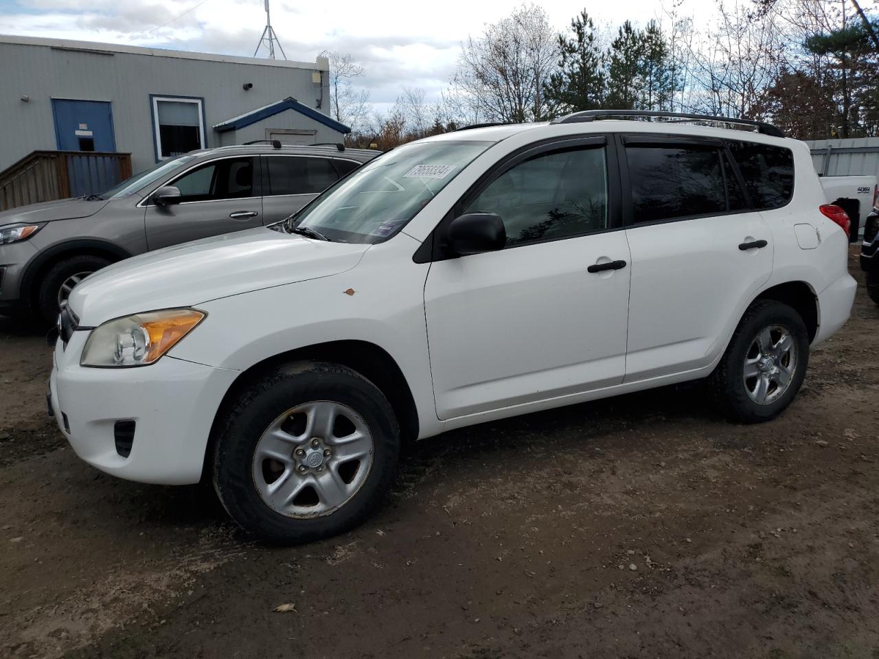  Salvage Toyota RAV4