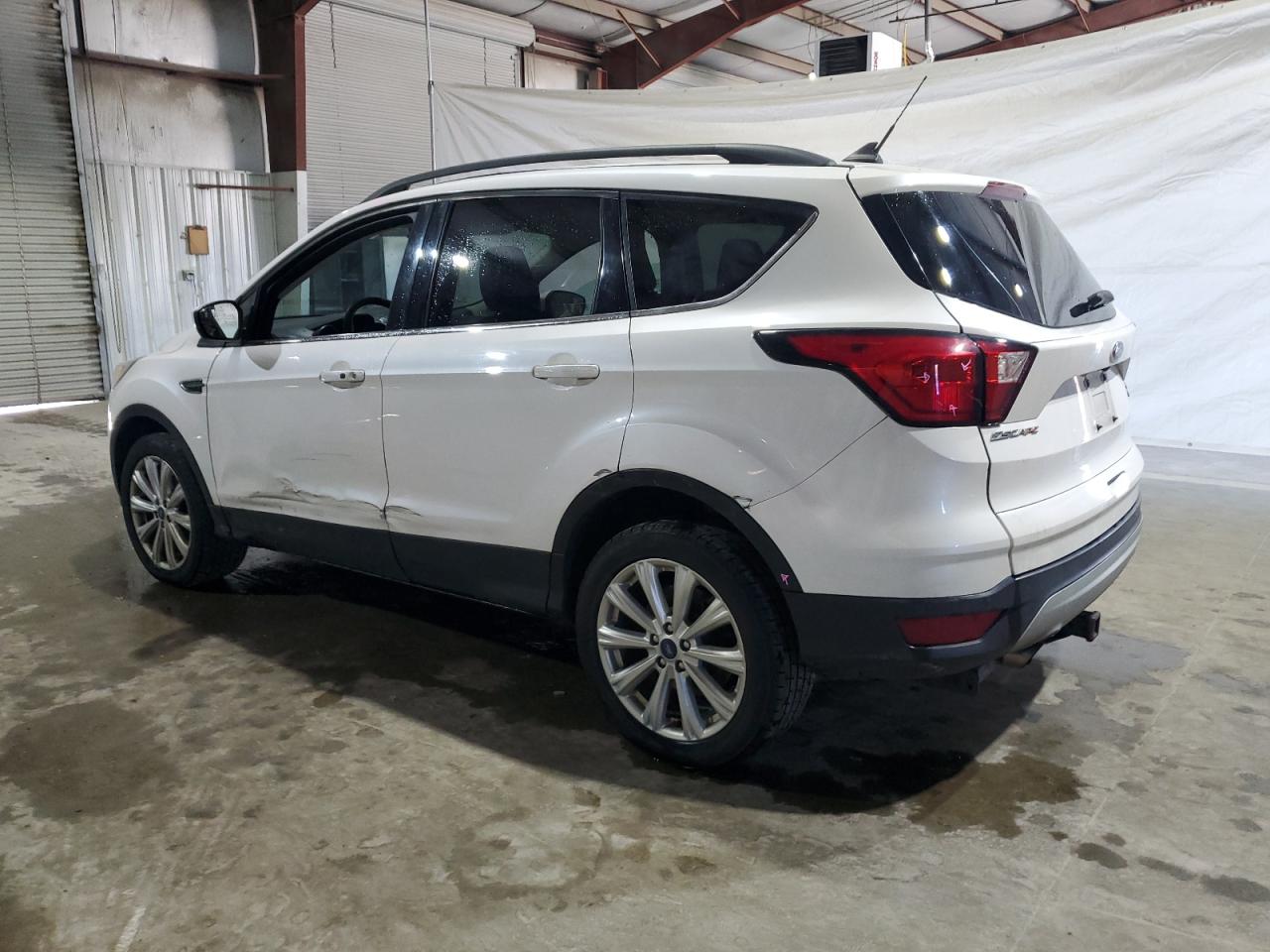 Lot #2971561705 2019 FORD ESCAPE SEL