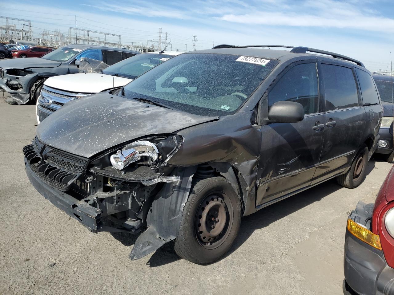  Salvage Toyota Sienna