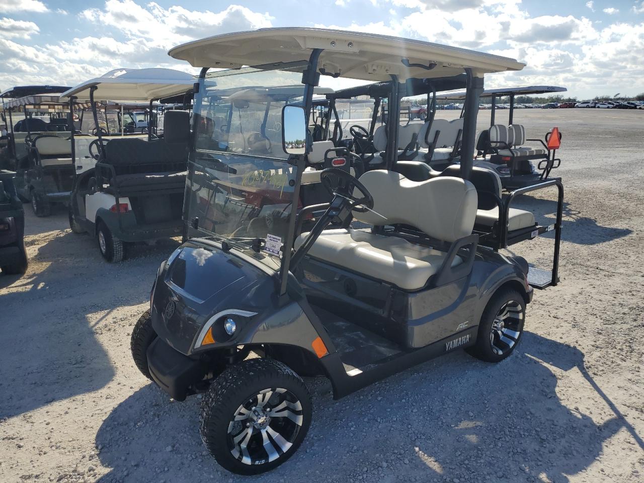 Lot #3006551801 2020 YAMAHA GOLF CART