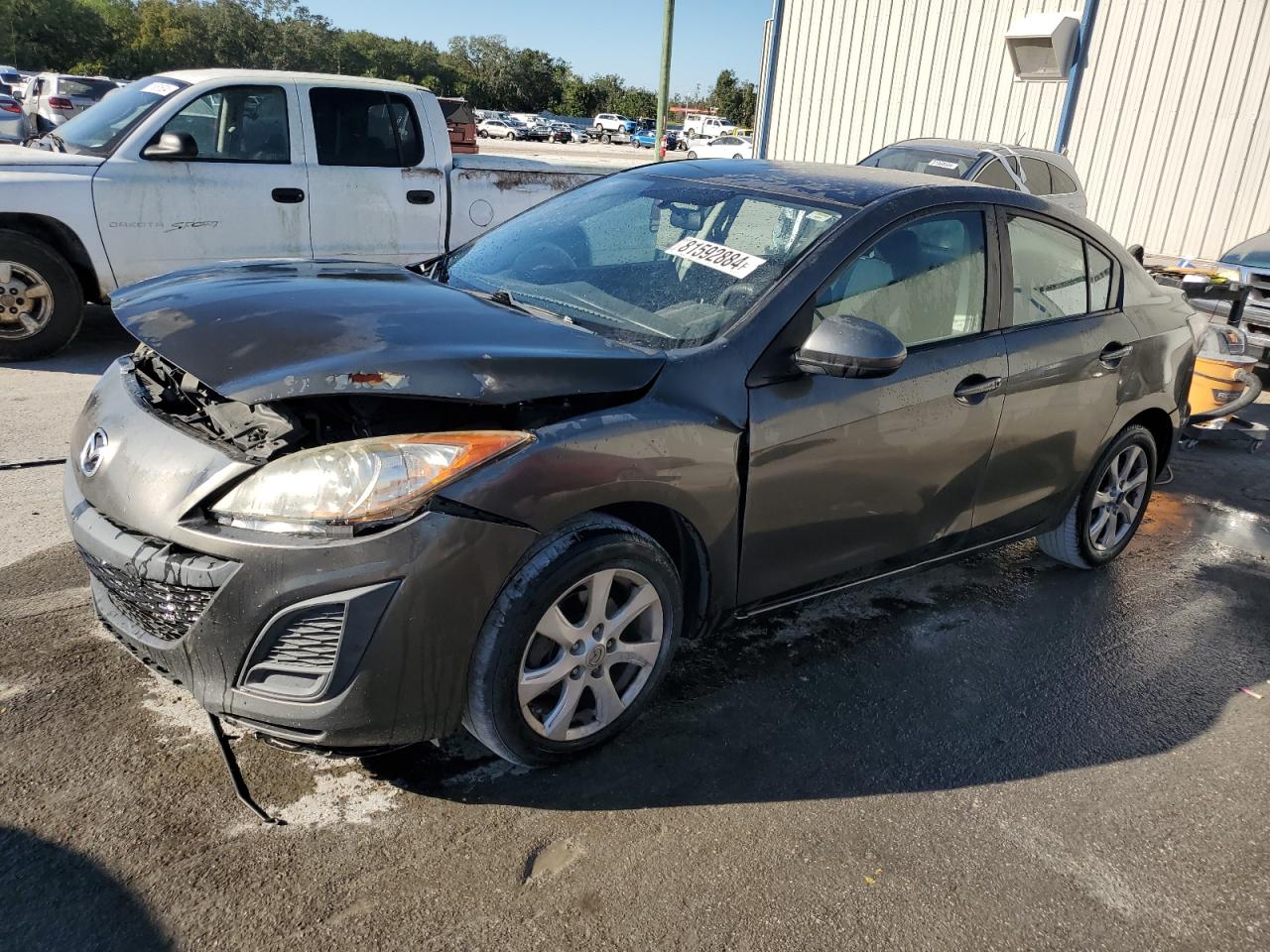 Lot #3028611970 2011 MAZDA 3 I