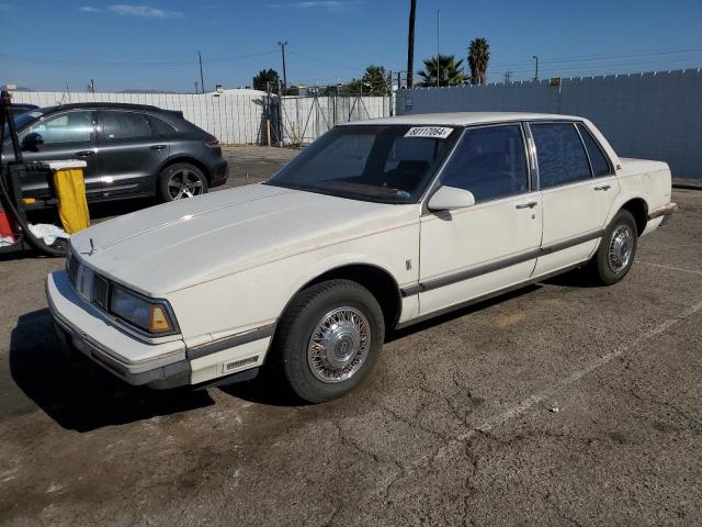 OLDSMOBILE DELTA 88 R 1988 white  gas 1G3HY54C6J1800245 photo #1