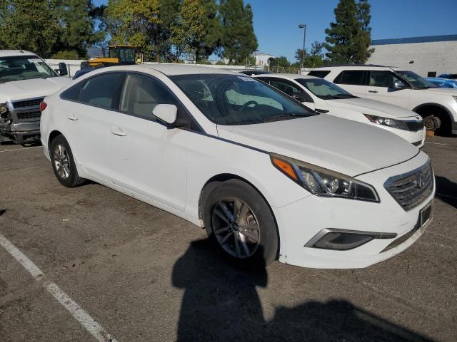 VIN 5NPE24AF1GH260592 2016 Hyundai Sonata, SE no.4