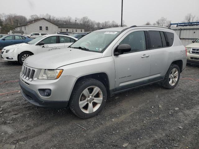 Vin: 1j4nf1fb5bd258569, lot: 81702754, jeep compass sport 20111