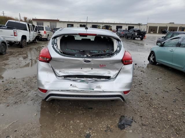 2016 FORD FOCUS SE - 1FADP3K26GL396706